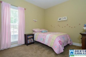 l2b854745-m27xd-w640_h480_q80