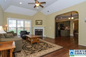 l2b854745-m4xd-w640_h480_q80